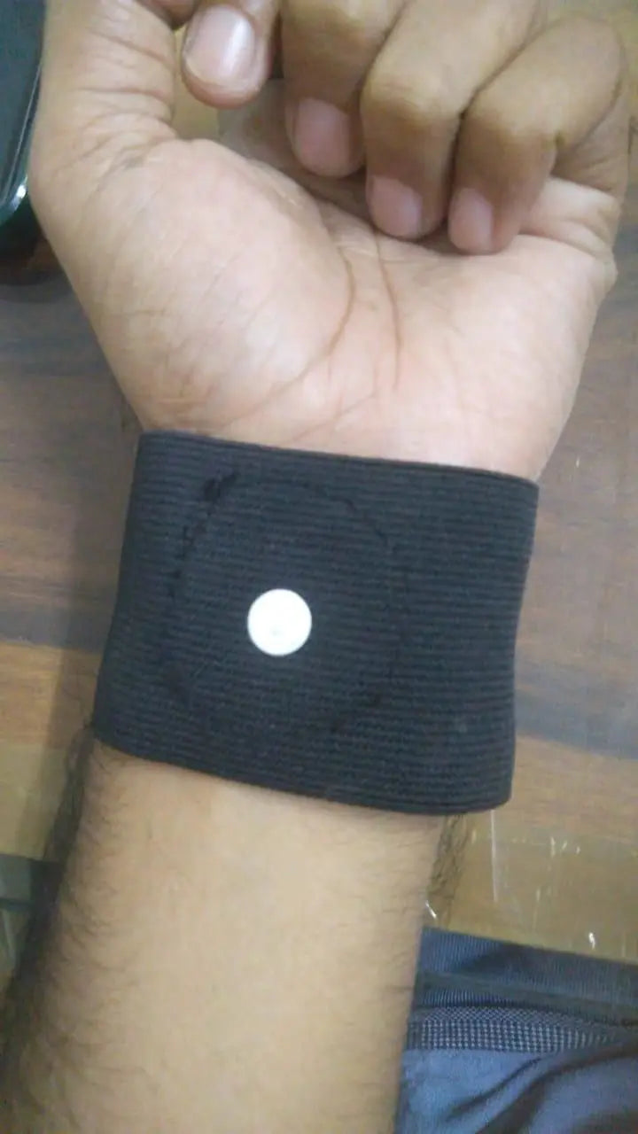 Sugar Control Wristband (Black Color) 5921f9-c7